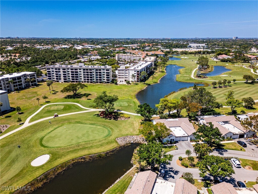 Foto principal - 7406 Lake Breeze Dr