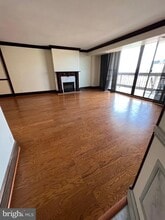 Building Photo - 3800 Fairfax Dr