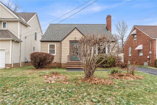 Foto del edificio - 25731 Farringdon Ave