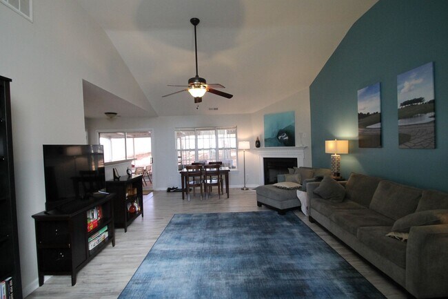 Foto del edificio - Exclusively offered by MUSE REALTY, LLC