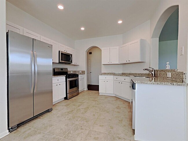 Foto del edificio - 30011 Saw Oaks Dr