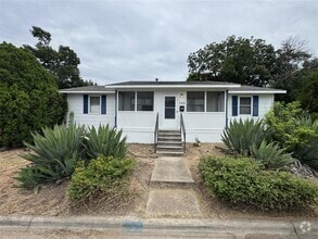 Building Photo - 1401 Olander St