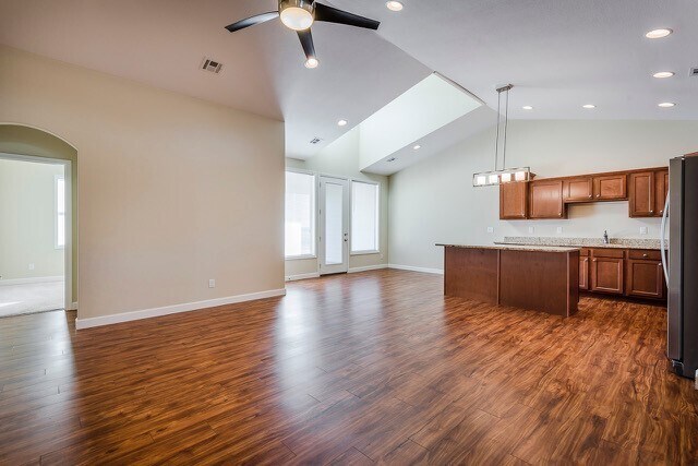 Foto del edificio - 3D Tour Available - Grand Mere Development Home with Stunning Views & quick access to Ft. Riley a...