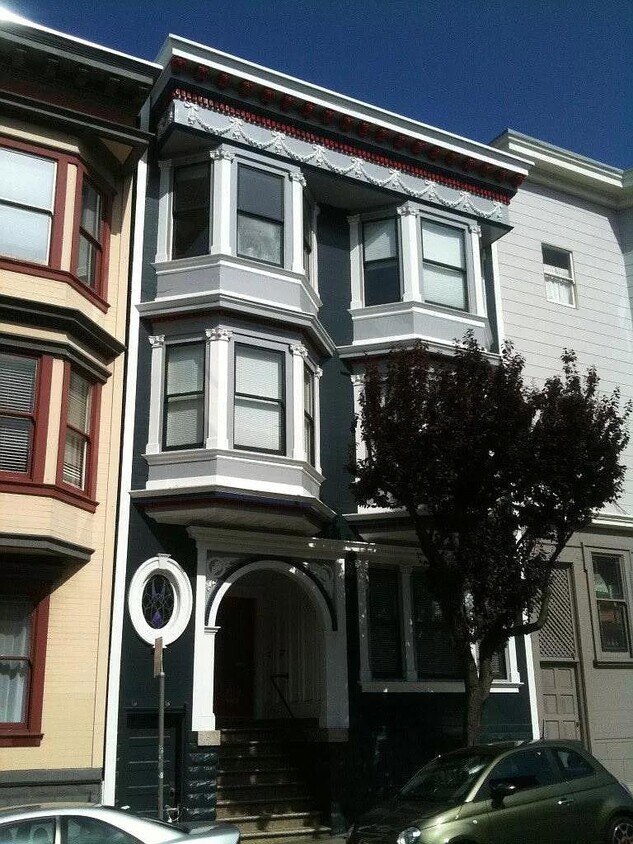 Primary Photo - 789 Guerrero St
