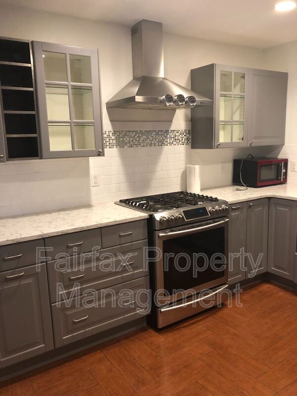 Building Photo - 1113 Marlborough Rd