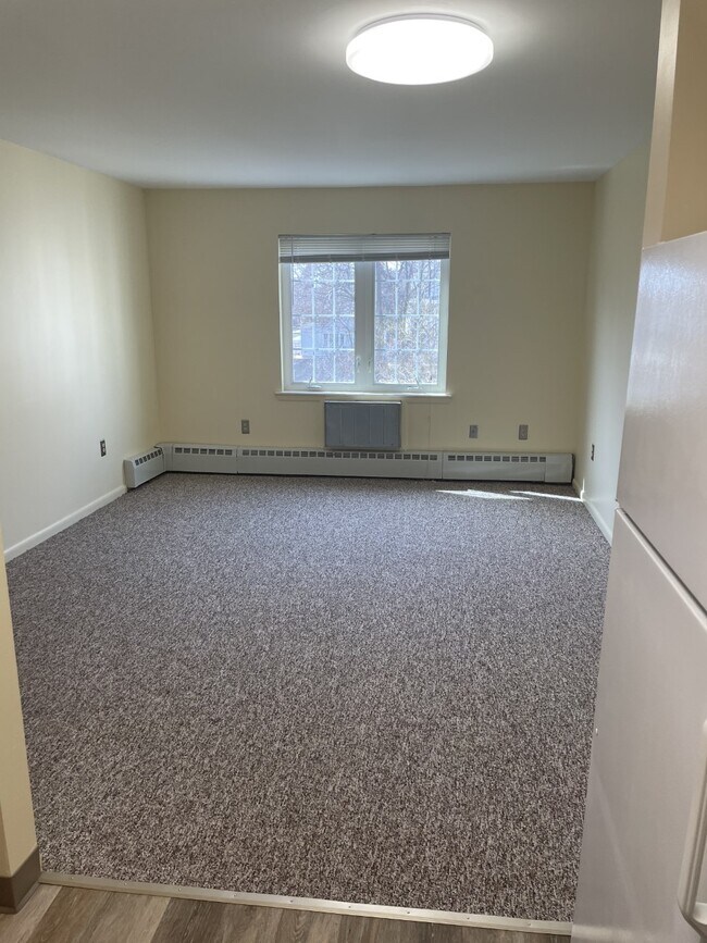 Building Photo - 229 Avenue A