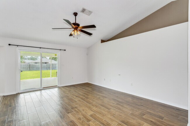 Foto del edificio - 2208 Seascale Ct