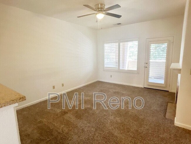 Foto del edificio - 900 S Meadows Pkwy