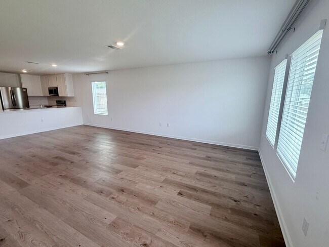 Foto del edificio - 1021 Sandhills Ln