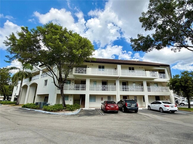 Building Photo - 8851 NW 112th Ave