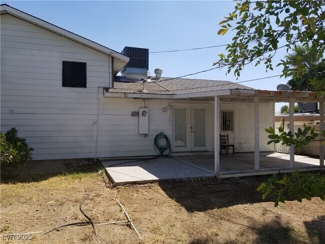 Foto del edificio - 103 S Mallard St