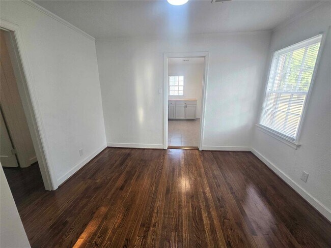 Foto del edificio - 3824 NW 25th St