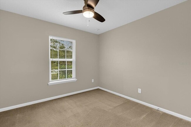 Building Photo - 604 Champion Ridge Dr