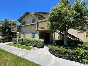 Building Photo - 134 Clearbrook