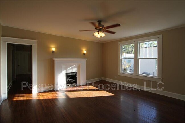 Foto del edificio - 521 S Irwin Ave