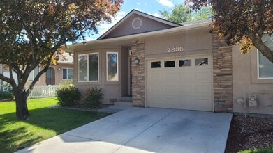 Building Photo - 2835 Brittany Dr