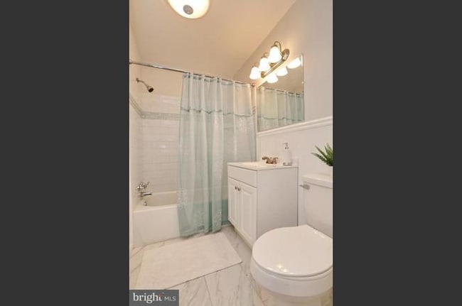 Photo - 2609 Dakota St House