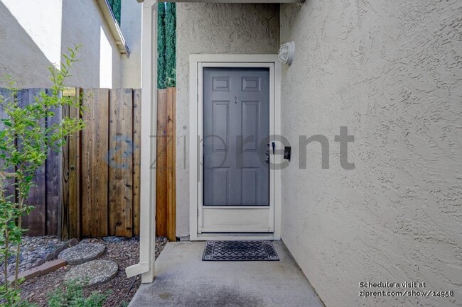 Building Photo - 2110 Alexander Way