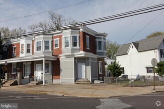 Building Photo - 101 S Brown St