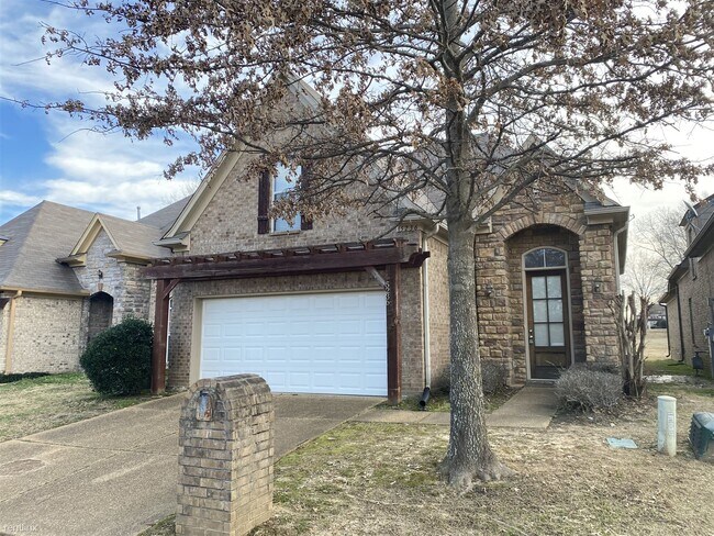Foto del edificio - 3 br, 2 bath House - 5236 Laurel Home Cv