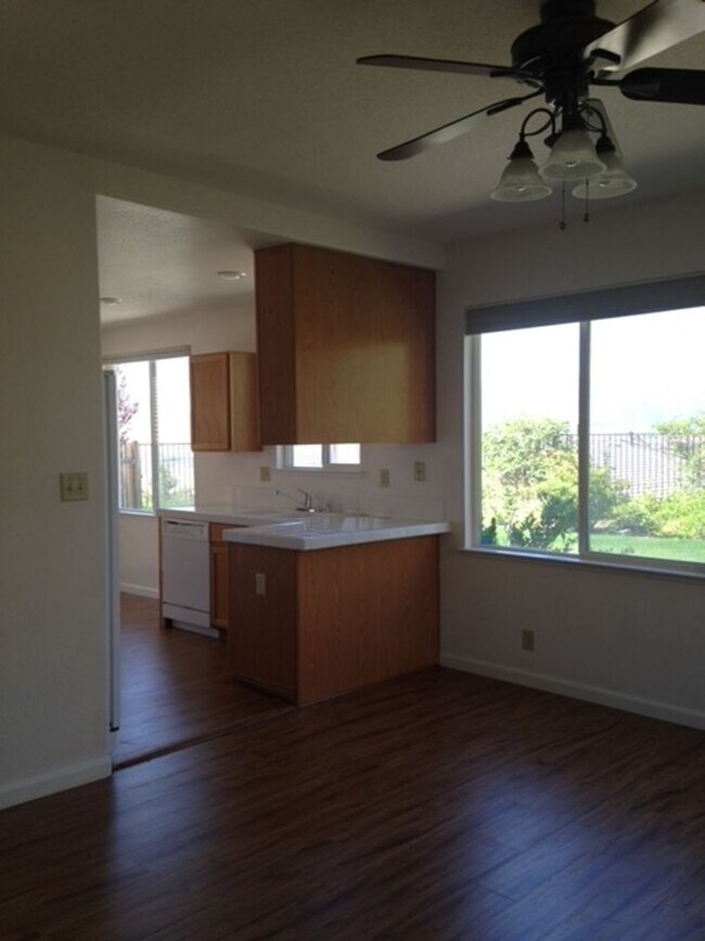 Foto del edificio - 2685 Glen Eagles Dr