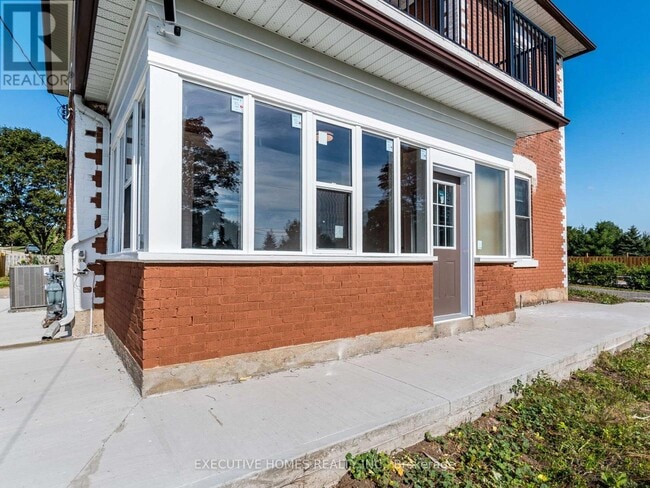 Building Photo - 12 Orangeville St