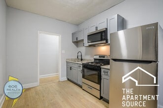 Building Photo - 5214 1/2 S Drexel Ave