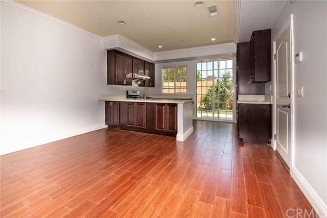 Building Photo - 2460 Newport Blvd
