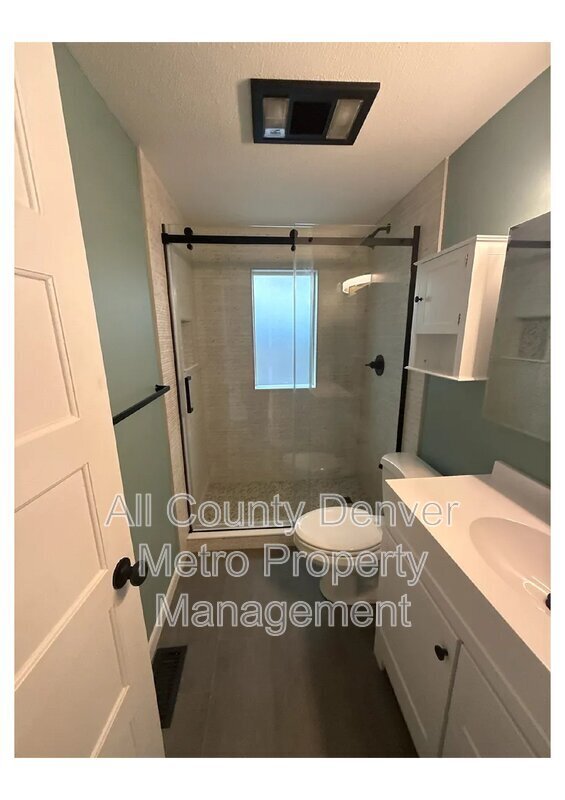 Building Photo - 1317 Zenobia St