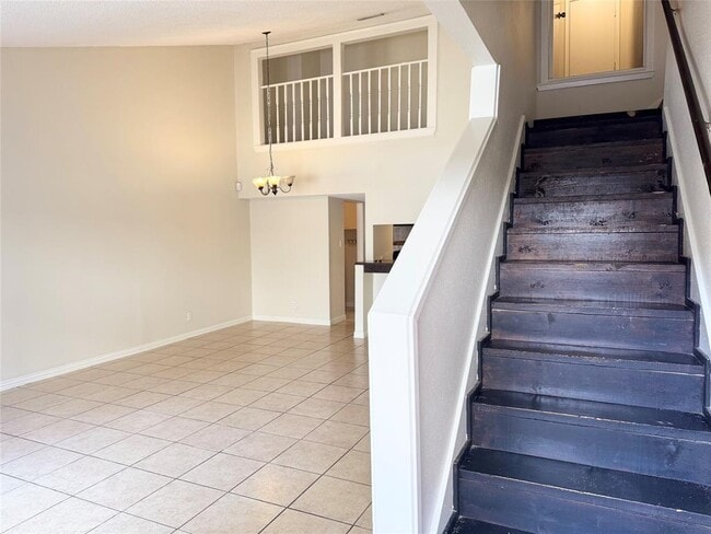 Foto del edificio - 9515 Windswept Ln
