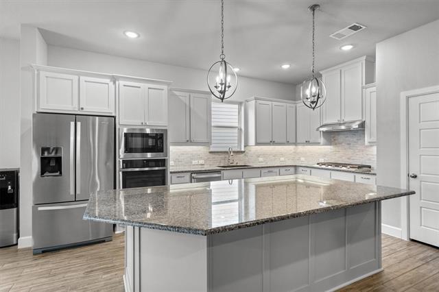 Foto del edificio - 2304 Clancy Dr