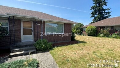 Building Photo - 7125 NE Halsey St
