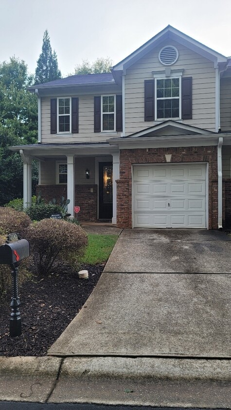 Photo - 1081 Brittania Rd (Stone Mountain, GA)