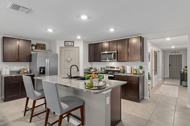 Building Photo - 5230 Diantha Way