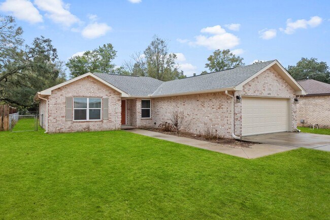 Building Photo - 1598 26th St