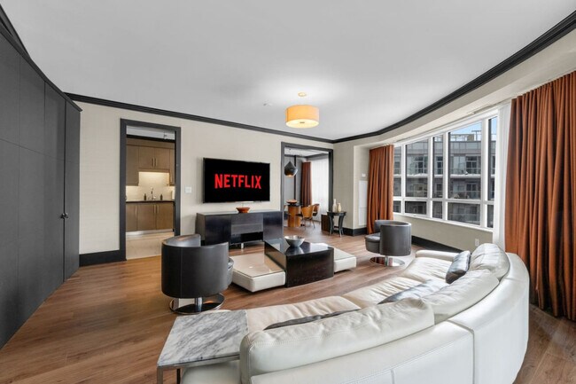 Building Photo - 20 Blue Jays Way