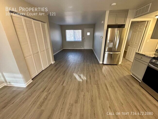 Foto del edificio - 109 Cherry Ct