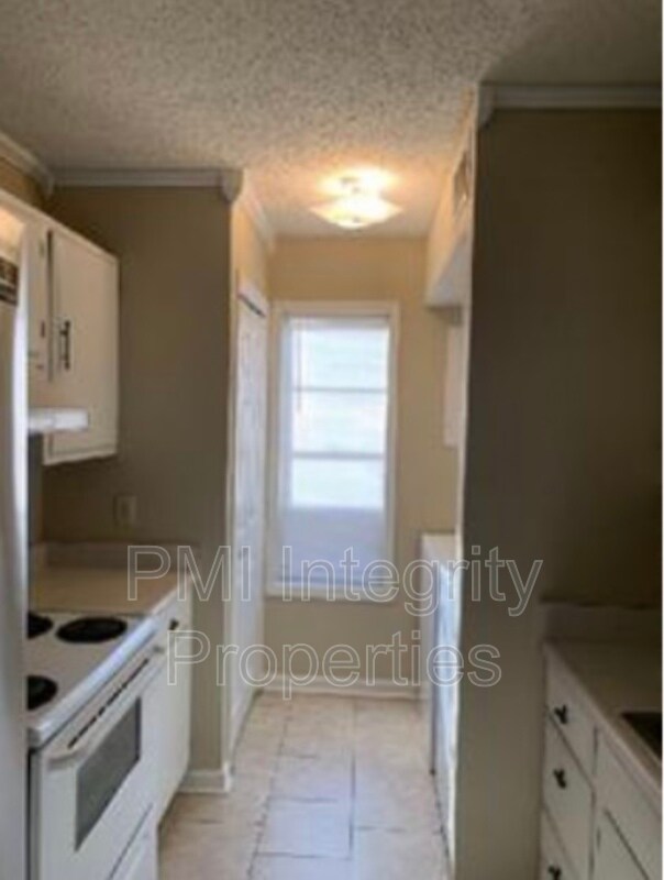 Building Photo - 25 Morning Glory Square