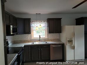 Building Photo - 5539 Lawnwood Dr