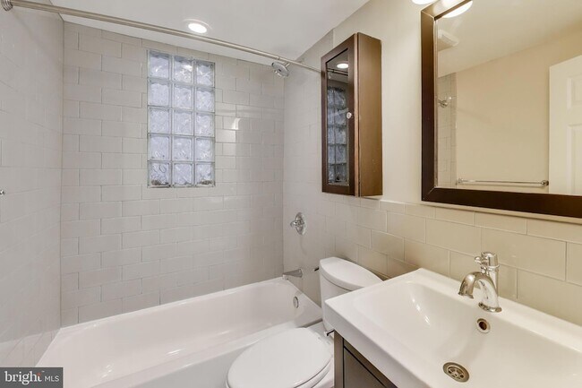 Foto del edificio - 1724 21st St NW