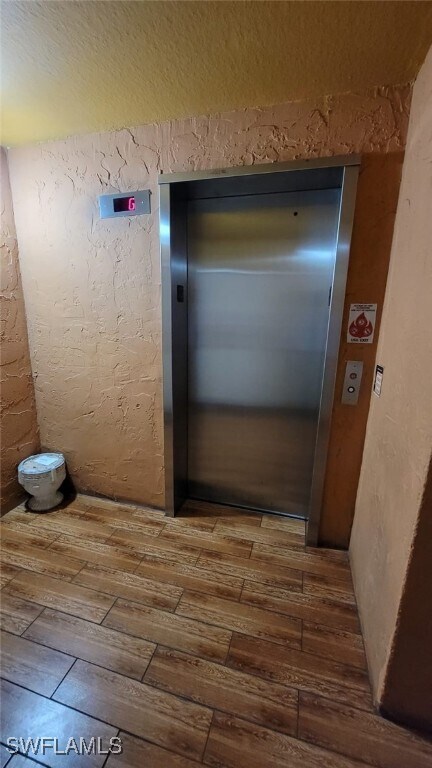 Foto del edificio - 2366 E Mall Dr
