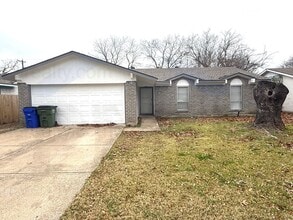 Building Photo - 12108 Bishop Dr