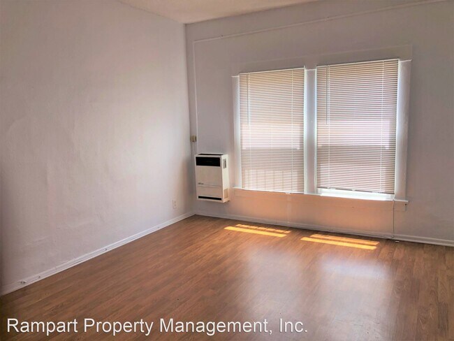 Building Photo - 310 S Alvarado St