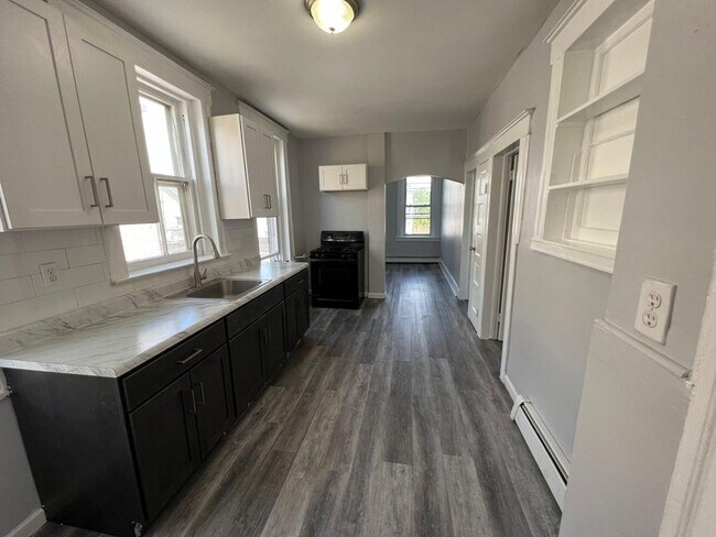 119 Inslee Pl 4 - 115 Inslee Pl