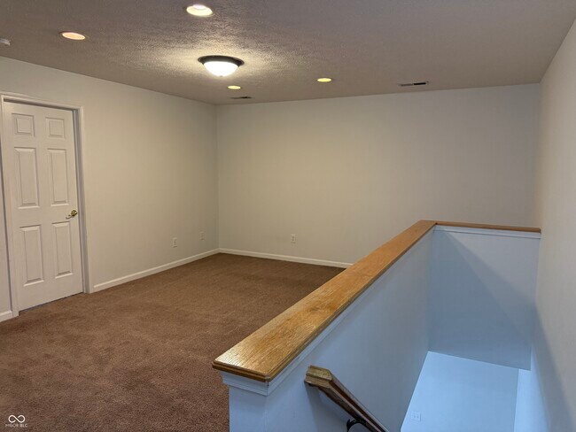 Building Photo - 9356c Villa Creek Dr