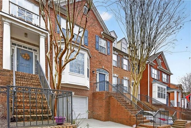 Building Photo - 438 Tioram Ln SE