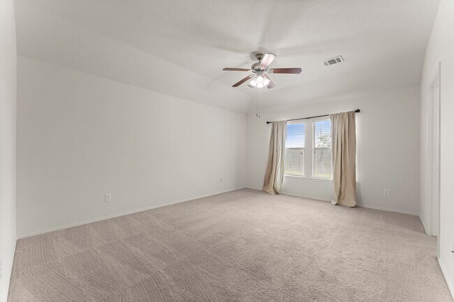 Building Photo - 2818 Lockeridge Pines Dr