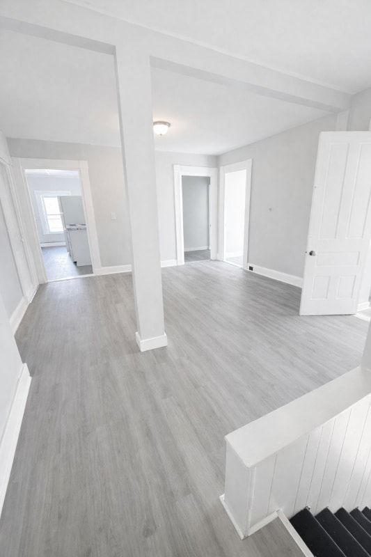 Building Photo - 289 Main St