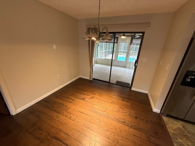 Foto del edificio - 851 S Oak Crest Path