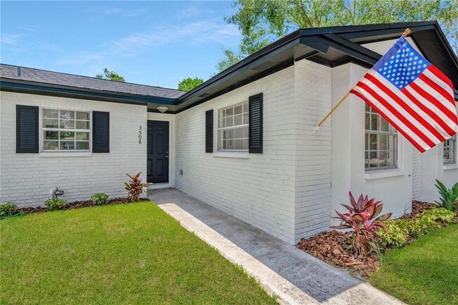 Building Photo - 3508 Westfield Dr